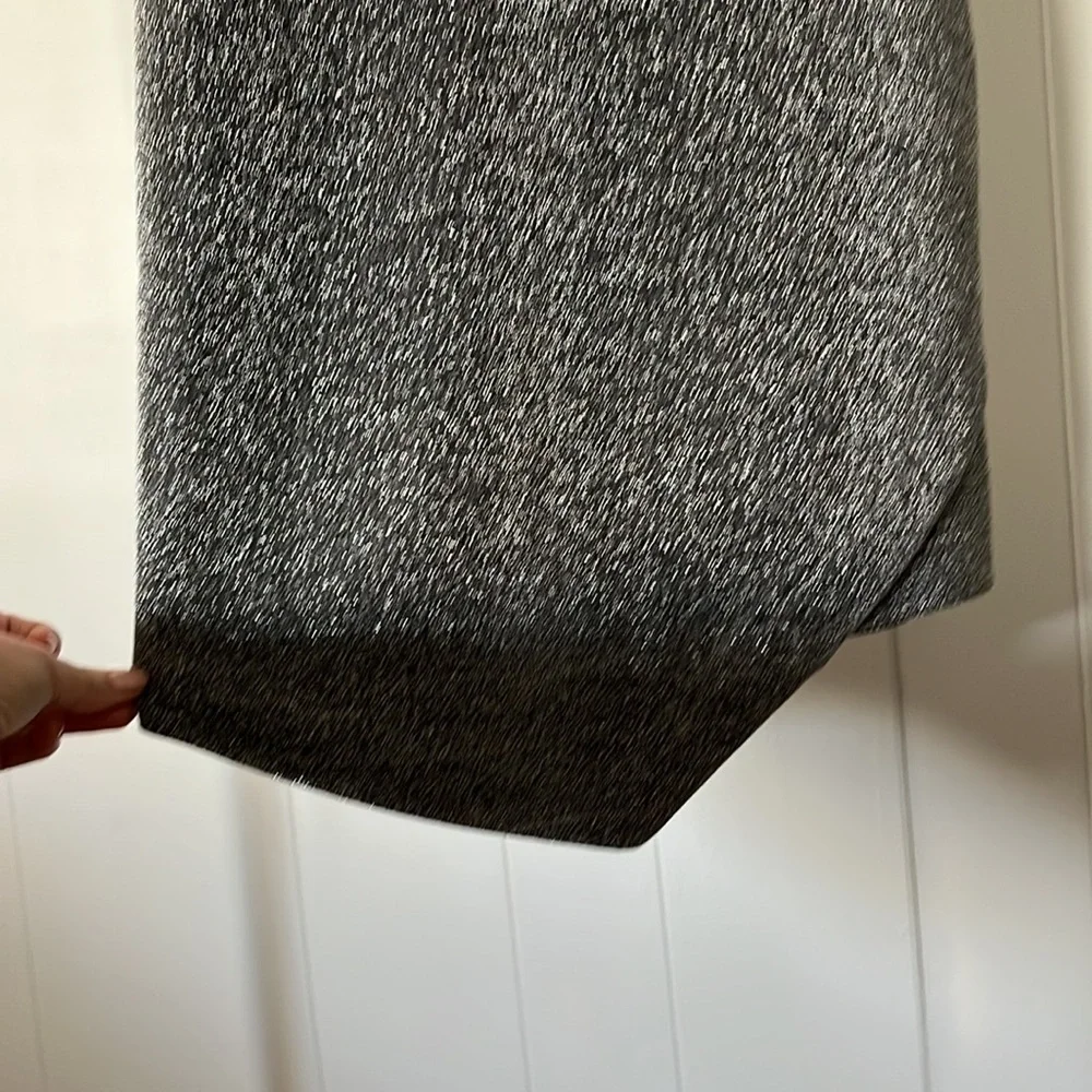 Perfect for NYE. Express size 4 sparkly silver dress - Picture 3 of 3